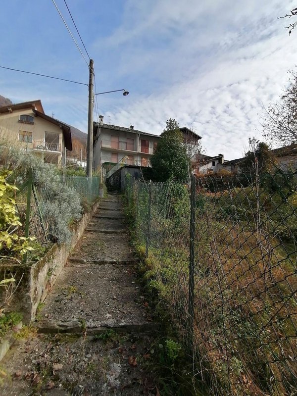 casa indipendente in vendita a Ceres