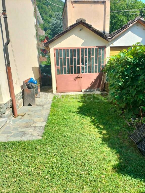 casa indipendente in vendita a Ceres