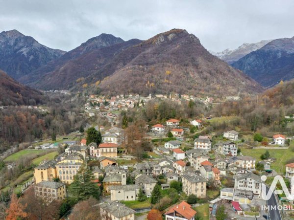 casa indipendente in vendita a Ceres