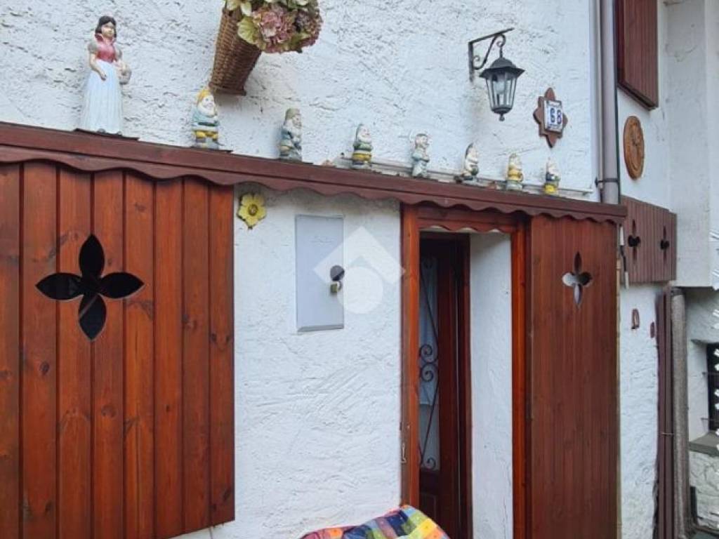 casa indipendente in vendita a Ceres