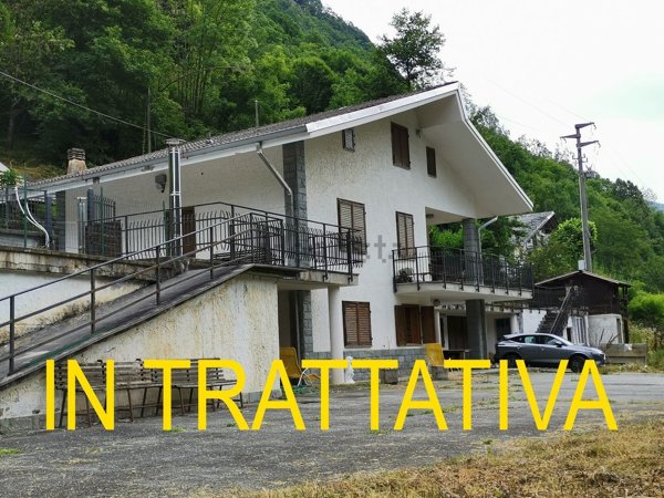 casa indipendente in vendita a Ceres