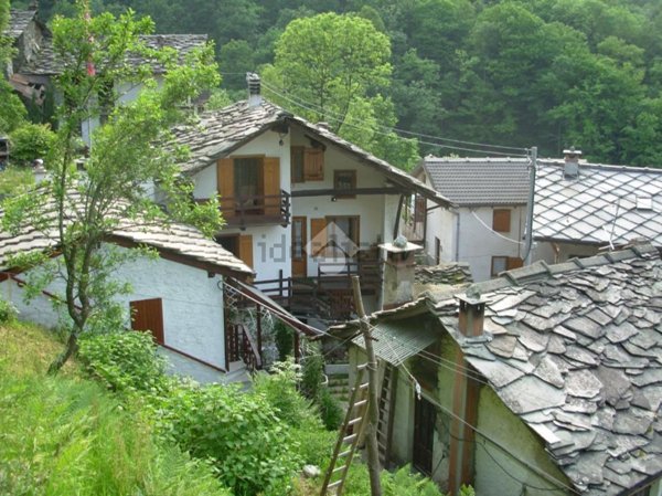 casa indipendente in vendita a Ceres
