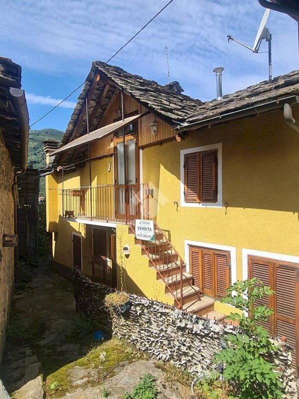 casa indipendente in vendita a Ceres