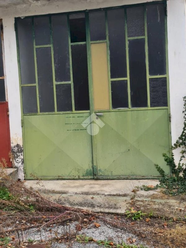 box auto in vendita a Ceres