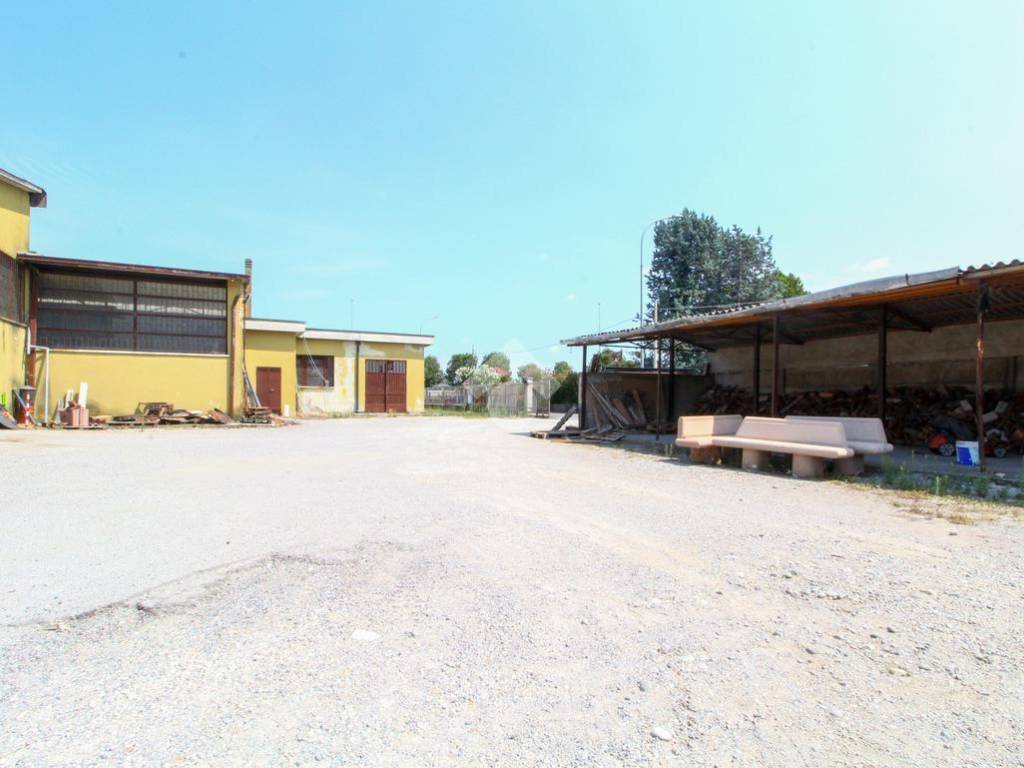 terreno edificabile in vendita a Pralboino