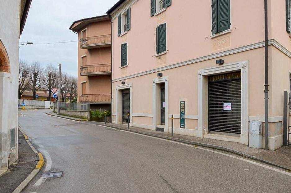negozio in vendita a Pralboino
