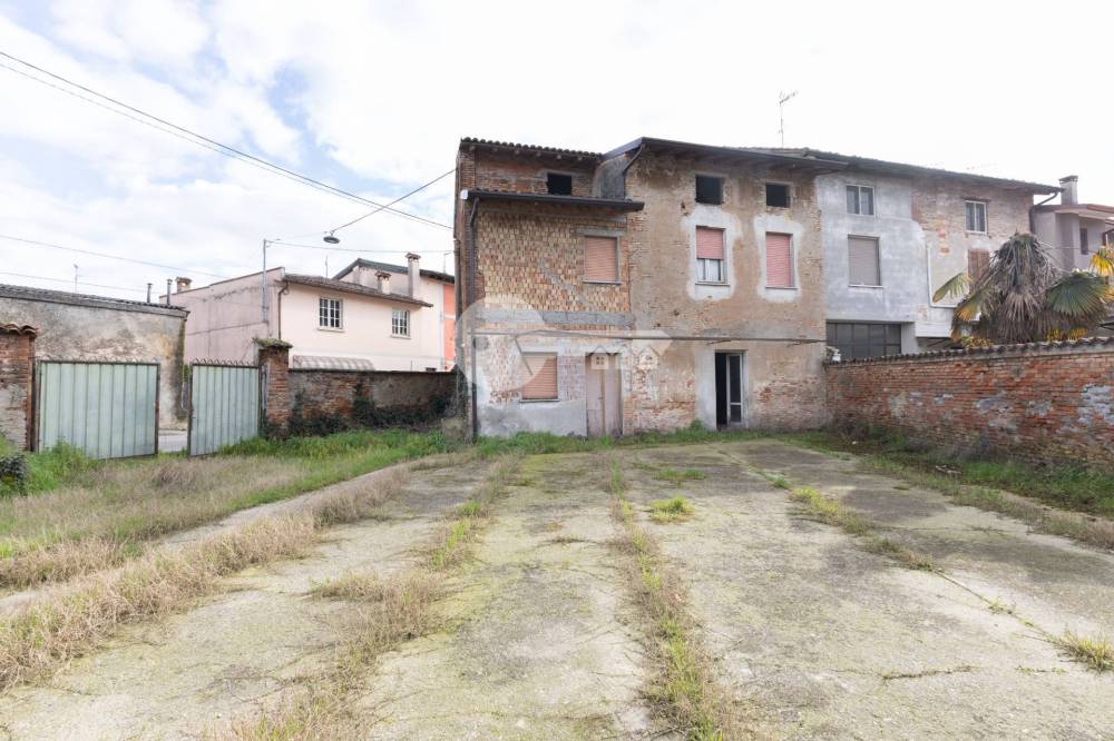 casa indipendente in vendita a Pralboino