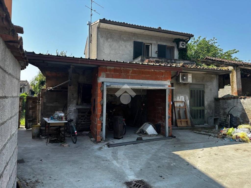 casa indipendente in vendita a Pralboino