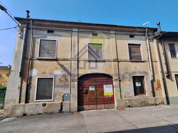 casa indipendente in vendita a Pralboino
