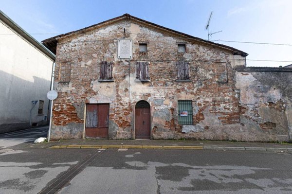 casale in vendita a Pralboino