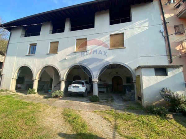 casa indipendente in vendita a Preseglie