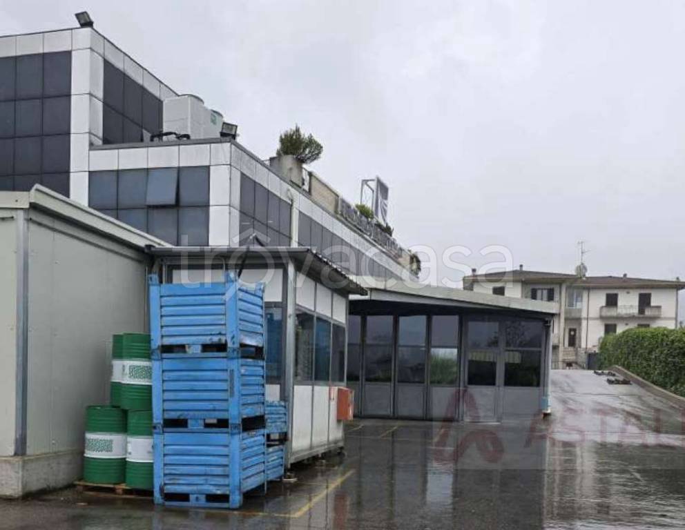 negozio in vendita a Preseglie