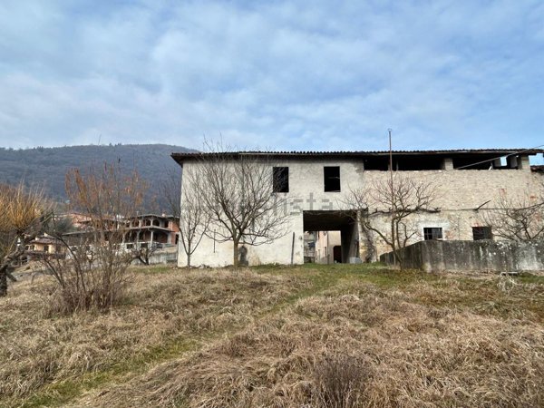 appartamento in vendita a Preseglie