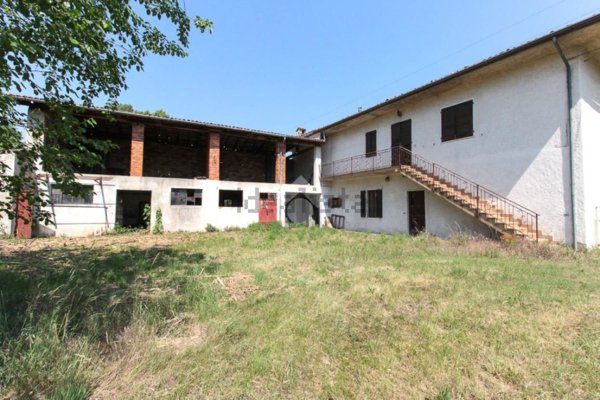 casa indipendente in vendita a Prevalle