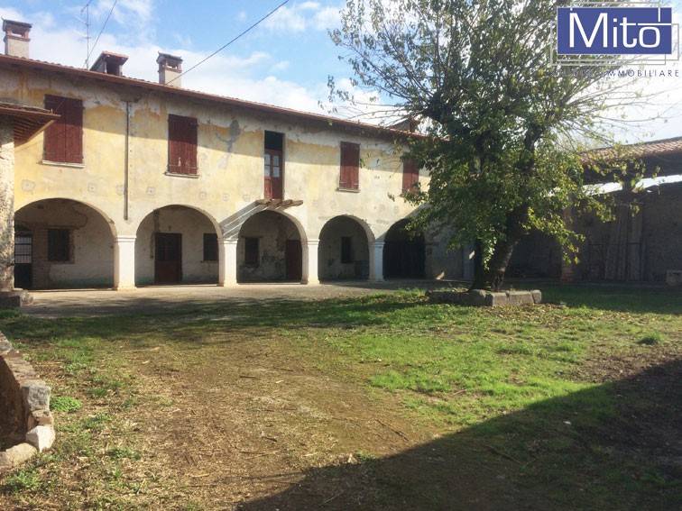 casa indipendente in vendita a Prevalle