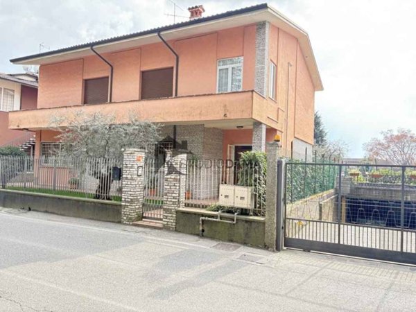 casa indipendente in vendita a Prevalle
