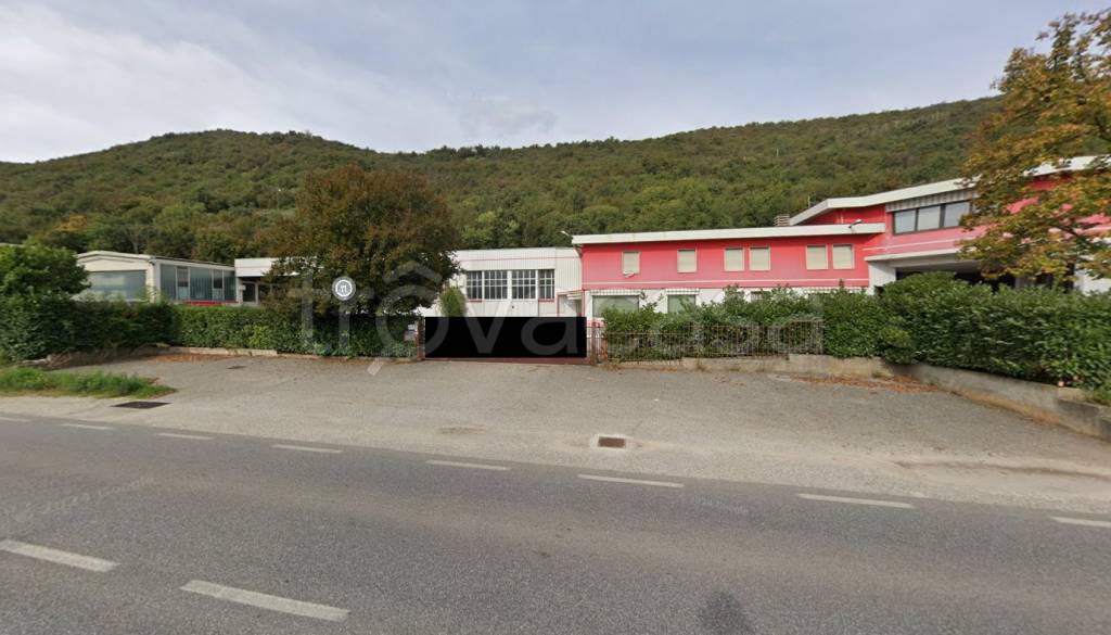 locale commerciale in vendita a Prevalle