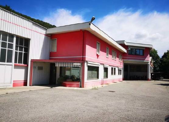 capannone in vendita a Prevalle