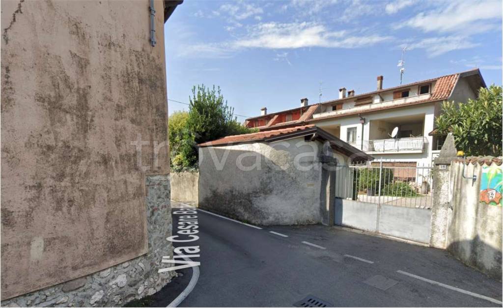 casa indipendente in vendita a Prevalle
