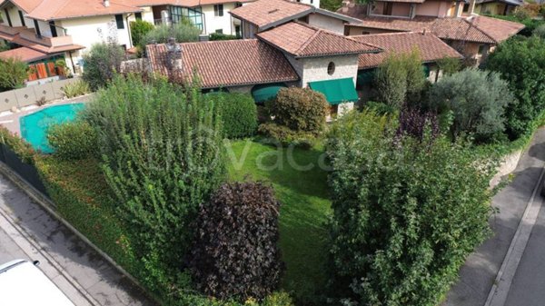casa indipendente in vendita a Prevalle
