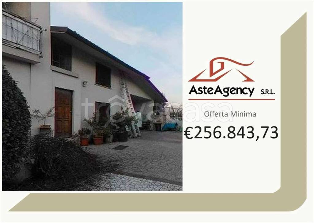 casa indipendente in vendita a Prevalle