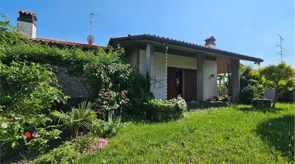 casa indipendente in vendita a Prevalle