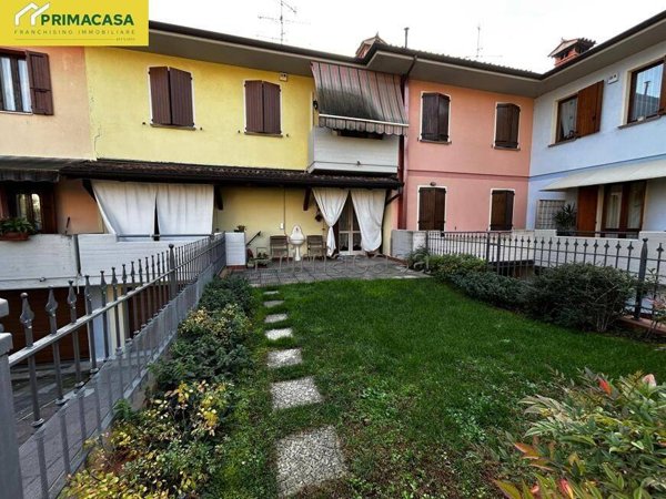 casa indipendente in vendita a Prevalle