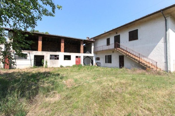 casa indipendente in vendita a Prevalle