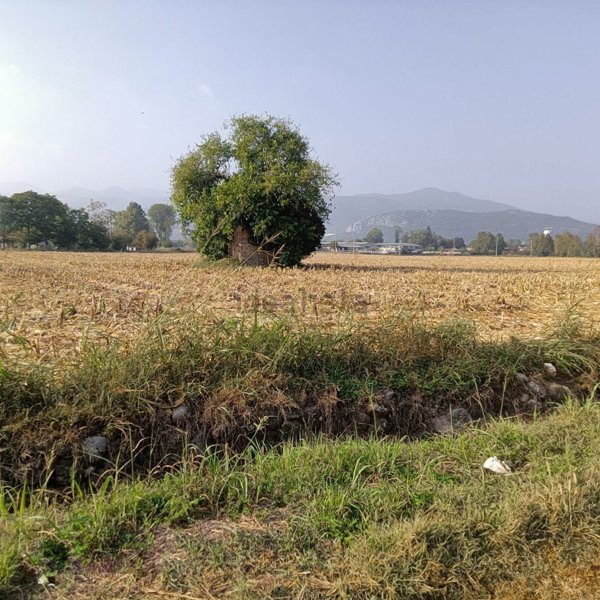 terreno edificabile in vendita a Prevalle