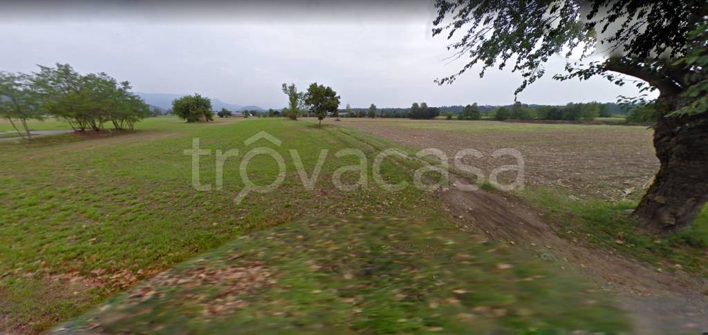 terreno edificabile in vendita a Prevalle
