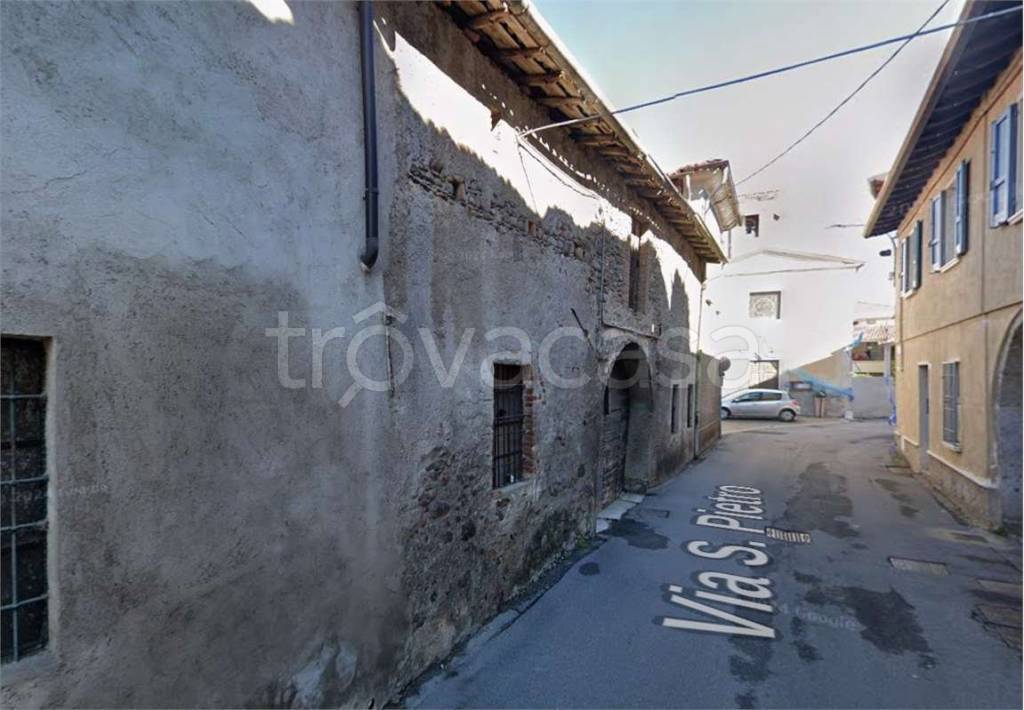 casa semindipendente in vendita a Prevalle