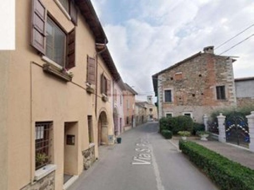 casa semindipendente in vendita a Prevalle