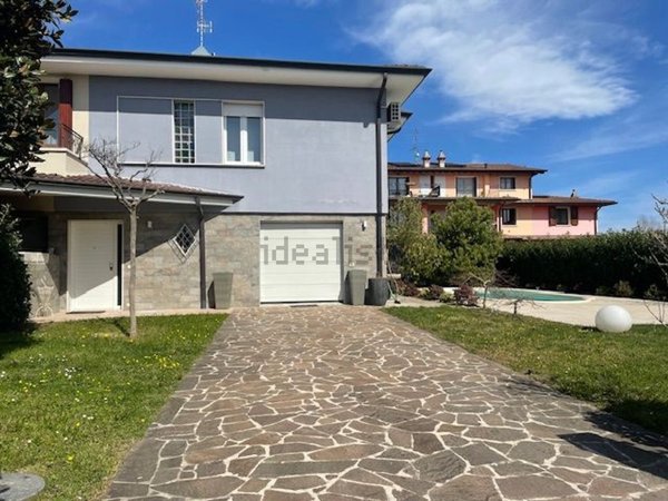 casa indipendente in vendita a Prevalle