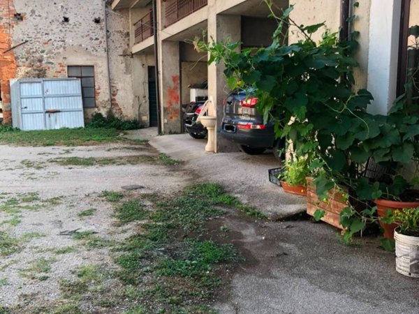 casa indipendente in vendita a Prevalle
