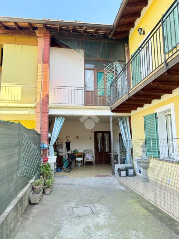 casa indipendente in vendita a Provaglio d'Iseo