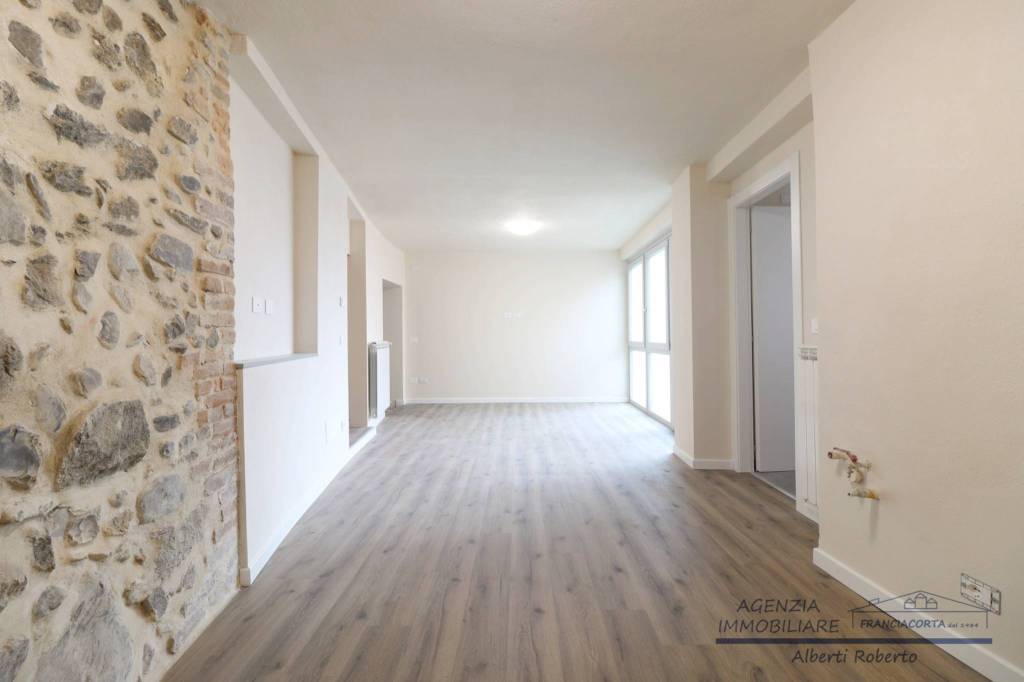 appartamento in vendita a Provaglio d'Iseo