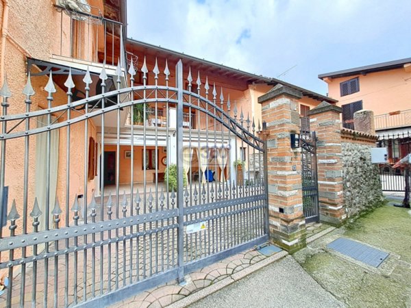 casa indipendente in vendita a Provaglio d'Iseo