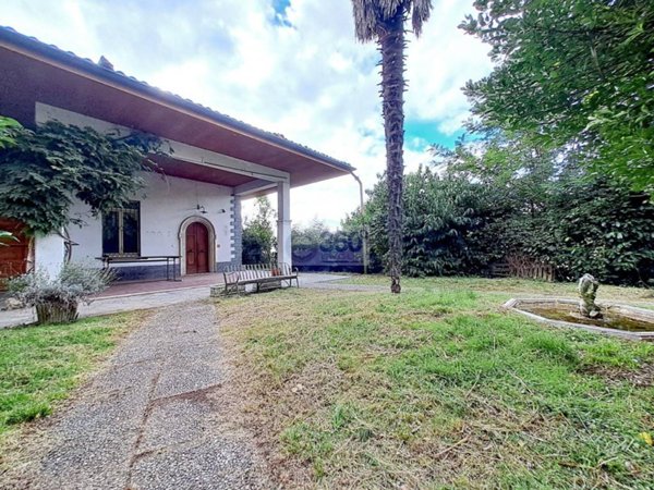 casa indipendente in vendita a Provaglio d'Iseo in zona Provezze