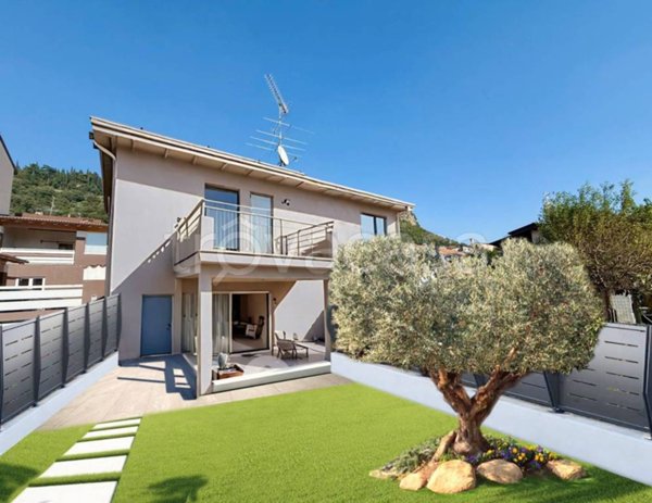 casa indipendente in vendita a Provaglio d'Iseo