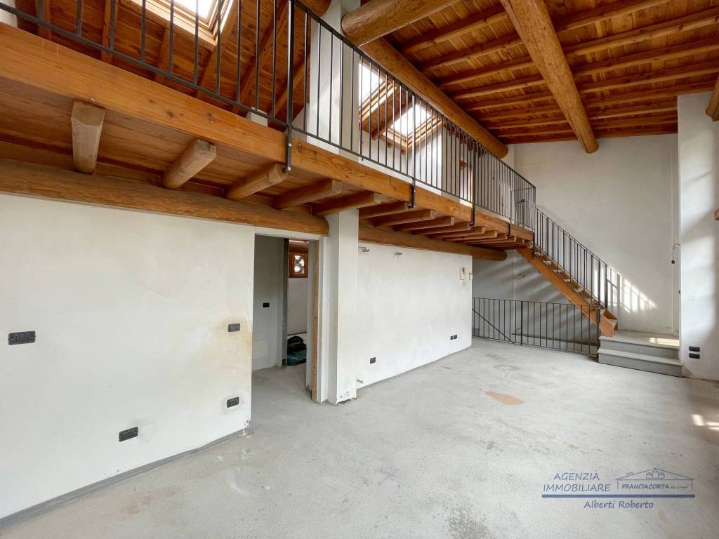 appartamento in vendita a Provaglio d'Iseo