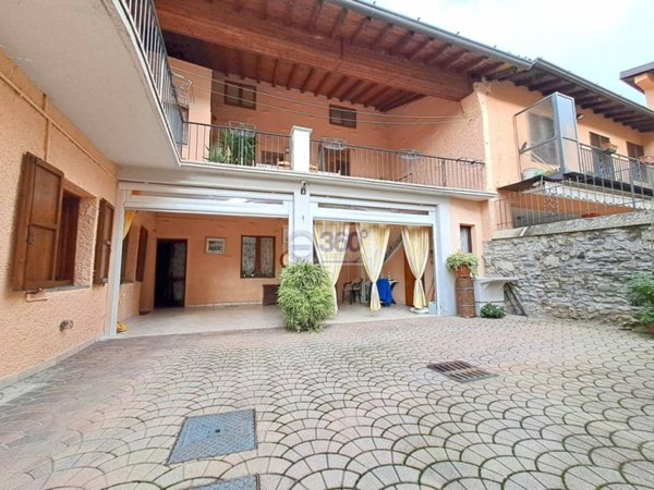 casa indipendente in vendita a Provaglio d'Iseo