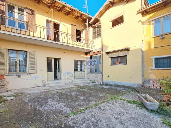 casa indipendente in vendita a Provaglio d'Iseo in zona Provezze