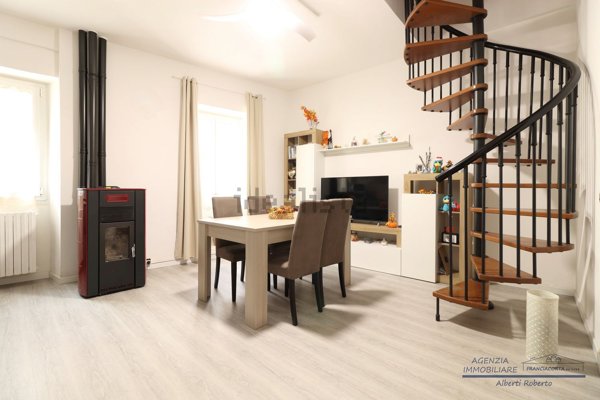 appartamento in vendita a Provaglio d'Iseo