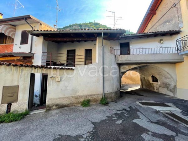 casa indipendente in vendita a Provaglio d'Iseo