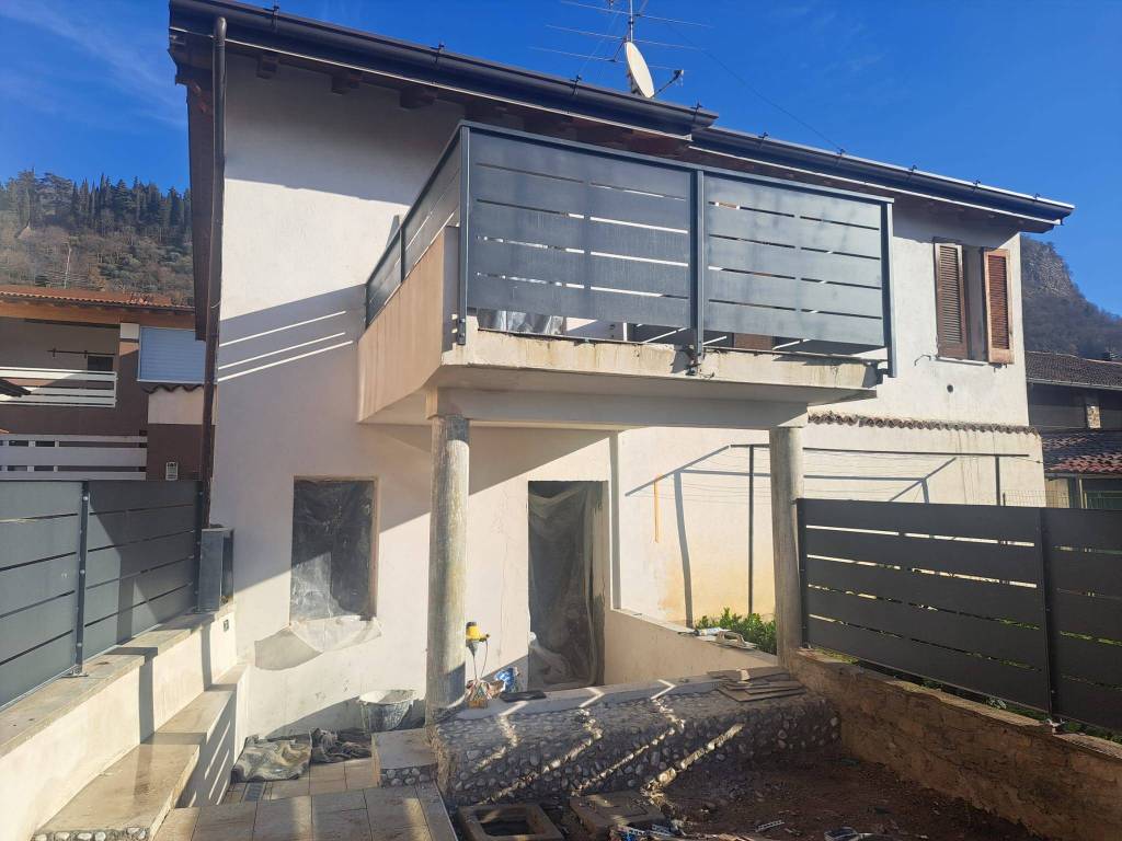 casa indipendente in vendita a Provaglio d'Iseo