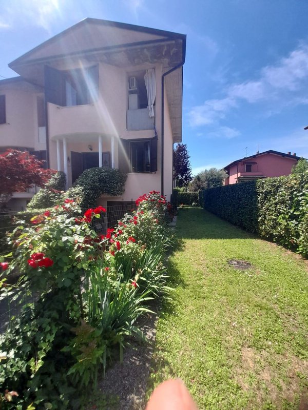 casa indipendente in vendita a Provaglio d'Iseo