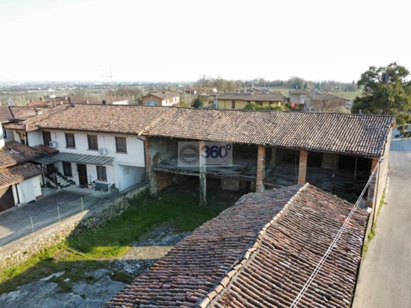 casa indipendente in vendita a Provaglio d'Iseo in zona Fantecolo