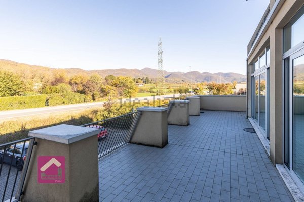 appartamento in vendita a Provaglio d'Iseo