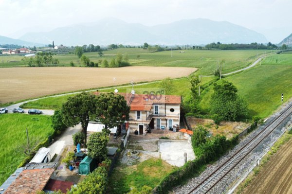 casa indipendente in vendita a Provaglio d'Iseo