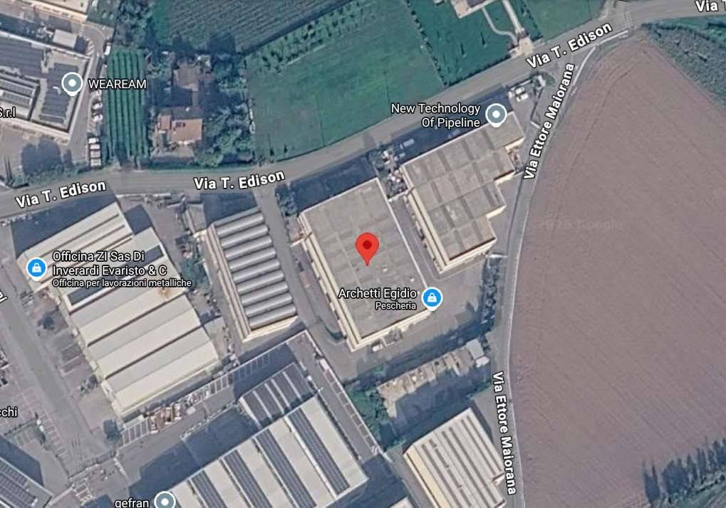 negozio in vendita a Provaglio d'Iseo